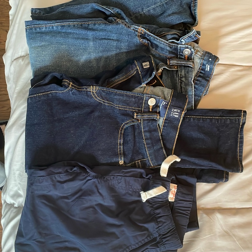 3 pairs of boys pants size 8-7